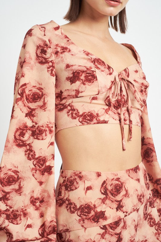 LONG SLEEVE SWEETHEART CROPPED TOP - Always24