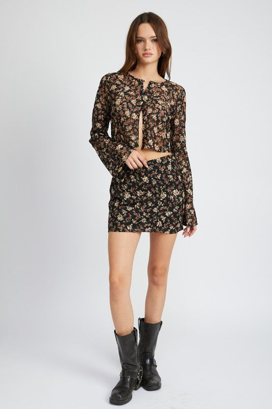 BELLL SLEEVE CROPPED TOP - Always24