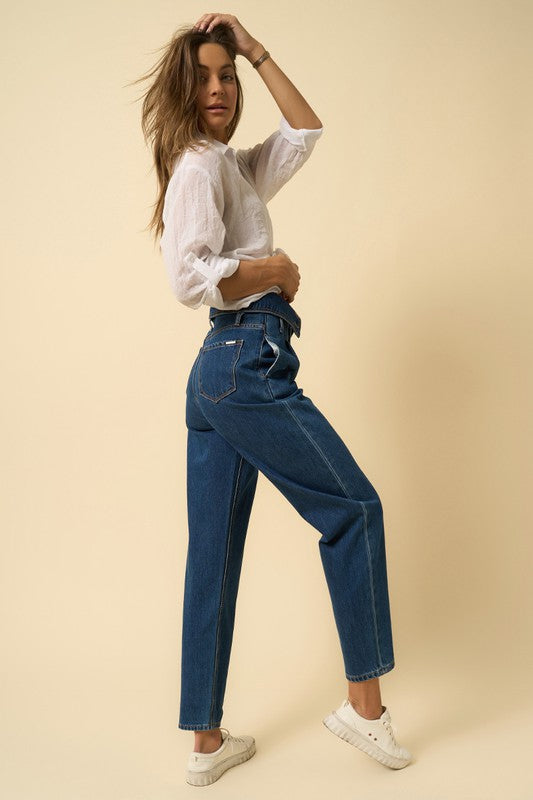 HIGH RISE FLAP WAISTED RELAXED JEANS - Always24