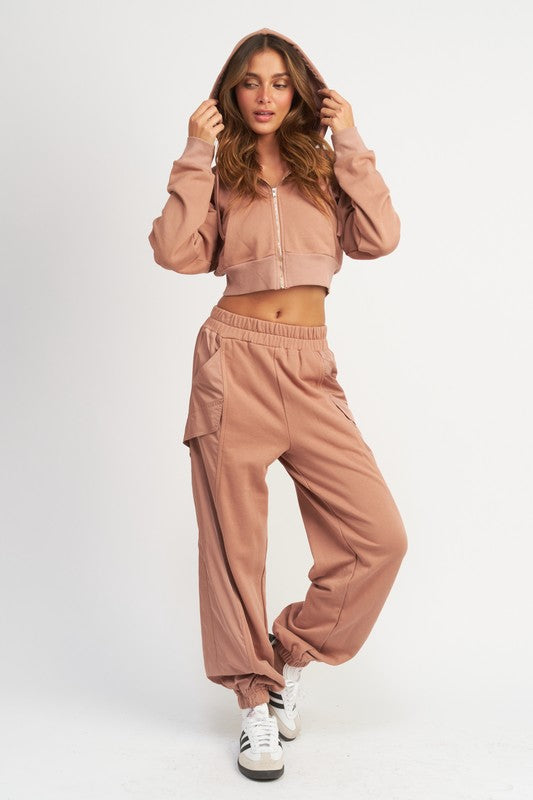 CONTRASTED ZIP UP HOODIE - Always24