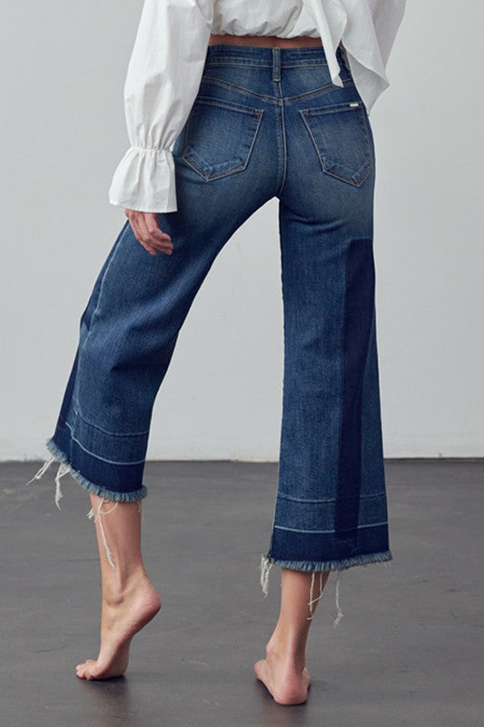 MID-RISE CROP FLARE JEANS - Always24