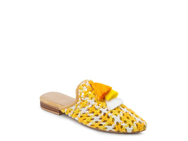 Always24 WOVEN FLAT MULES WITH TASSELS - Always24