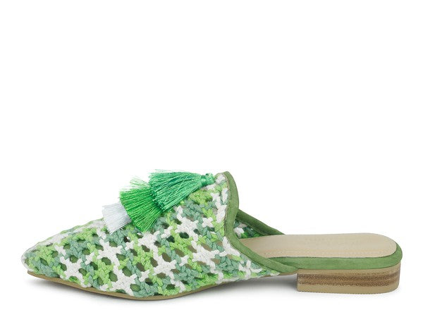 Always24 WOVEN FLAT MULES WITH TASSELS - Always24