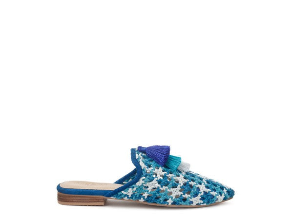 Always24 WOVEN FLAT MULES WITH TASSELS - Always24