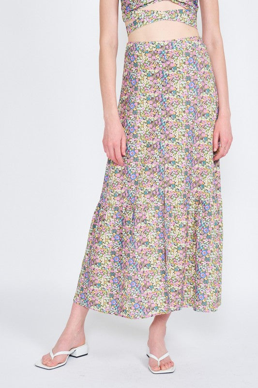 BUTTON UP FLORAL MAXI SKIRT - Always24