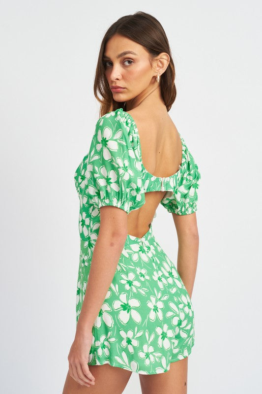 Always24 BUBBLE SLEEVE FLORAL ROMPER - Always24