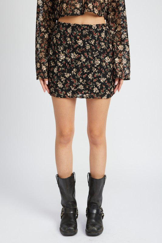 LACE EMBROIDERY MINI SKIRT - Always24