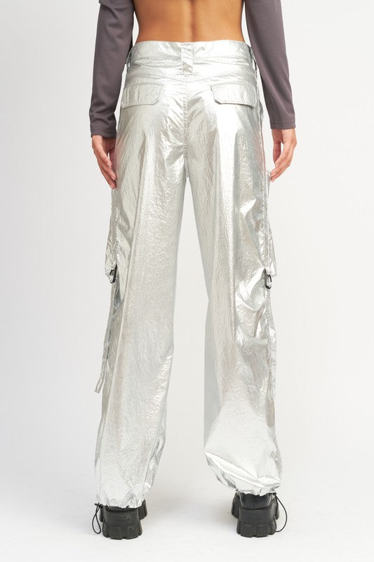 METALLIC CARGO PANTS - Always24