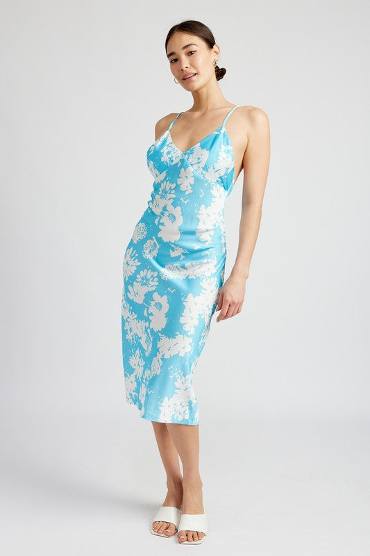 Always24 V NECK FLORAL DRESS WITH OPEN BACK - Always24